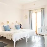 Lagou Raxi Country فندق Platanés