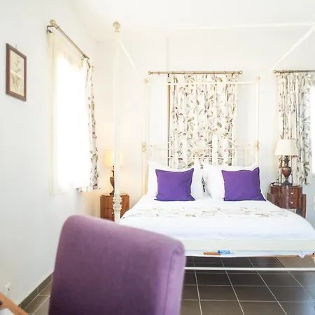 Lagou Raxi Country Hotell 3*