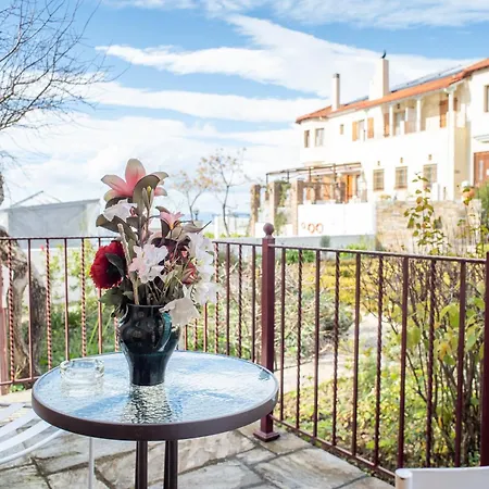 Lagou Raxi Country Lavkos