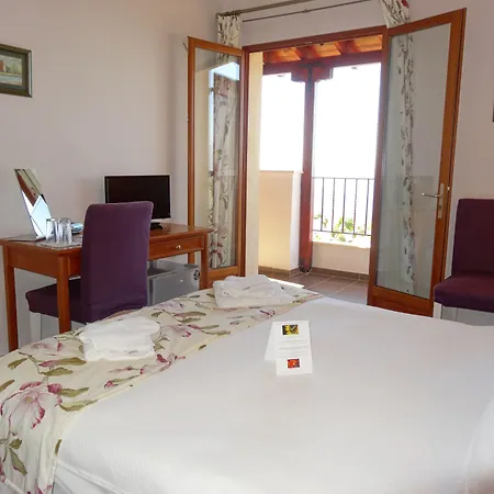 Lagou Raxi Country Lavkos