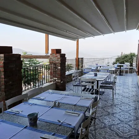 Lagou Raxi Country Hotell