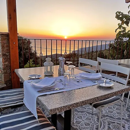 Lagou Raxi Country Hotell