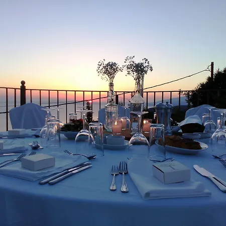 Hotell Lagou Raxi Country