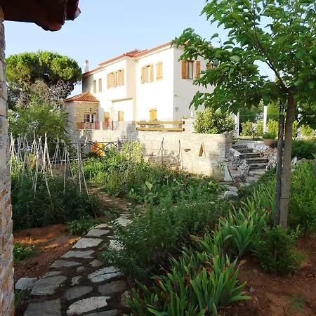 Lagou Raxi Country Hotell Lavkos