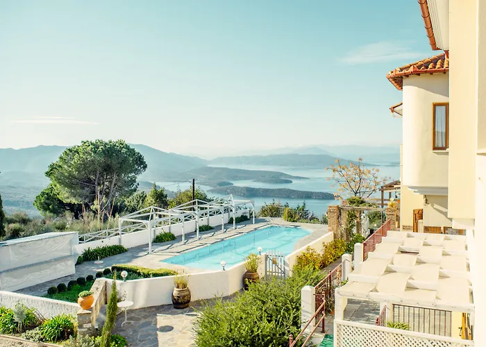 Lagou Raxi Country Platanés