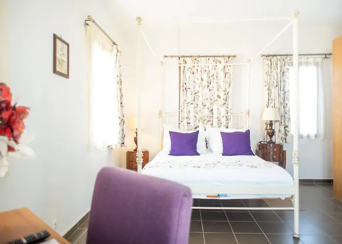 Lagou Raxi Country Ξενοδοχείο 3*