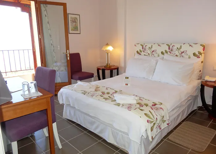 Ξενοδοχείο Lagou Raxi Country 3*