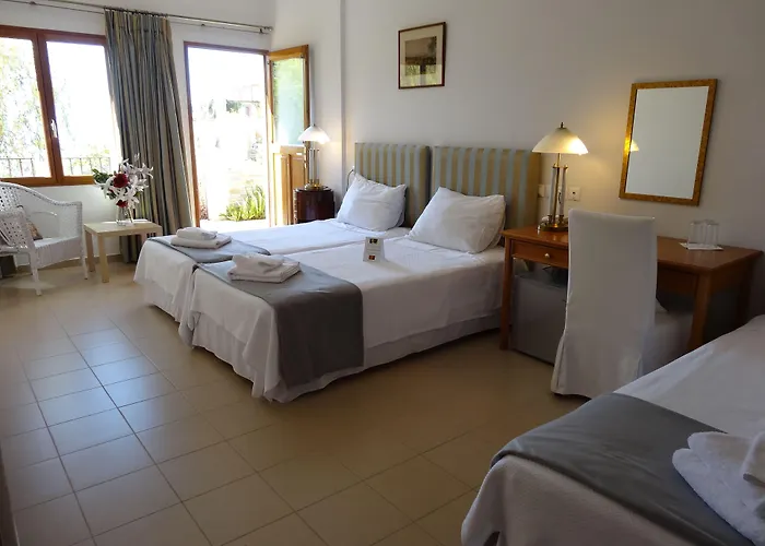 Ξενοδοχείο Lagou Raxi Country 3*